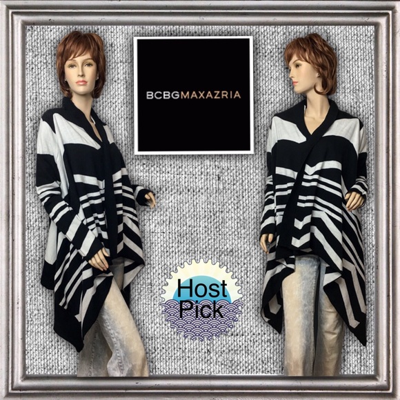 BCBGMaxAzria Sweaters - BCBG Black & White Waterfall sweater Cardigan M